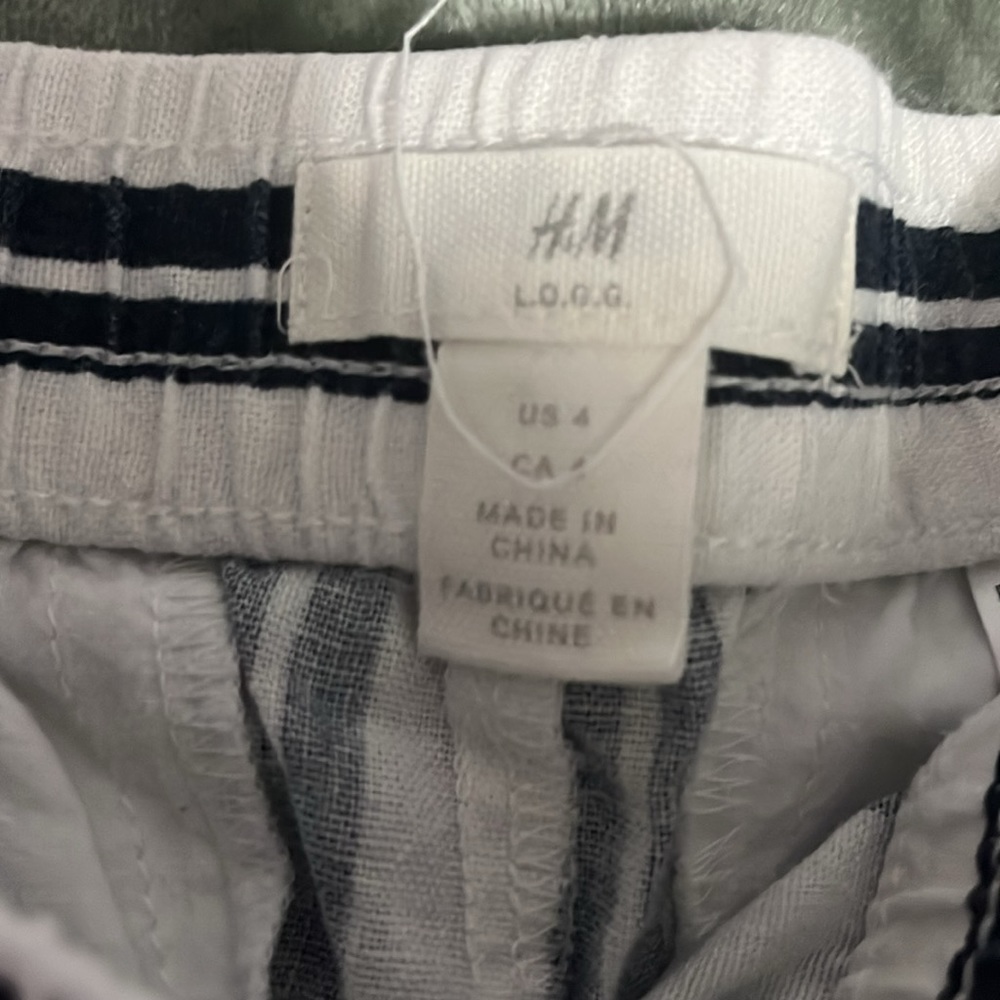 H&M White Striped Shorts - Picture 3 of 4